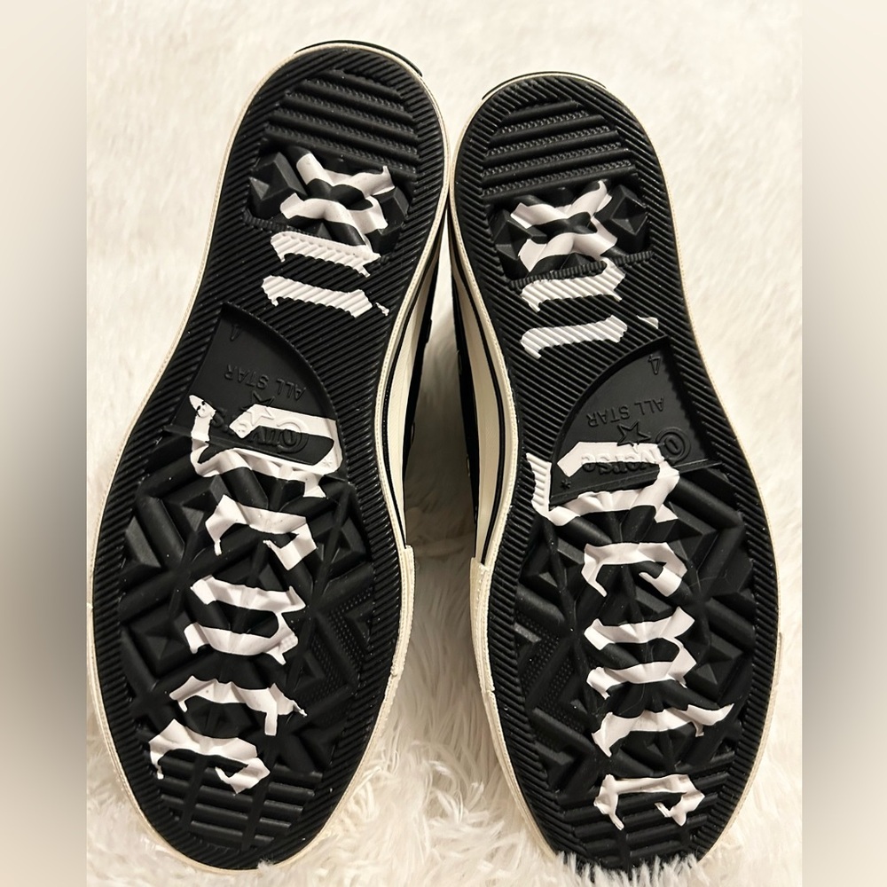 Converse Chuck 70 mi gente’ High Top Skate Sneakers - Picture 14 of 17